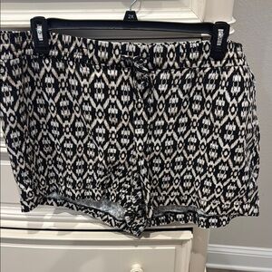 Old Navy High Waist Black and White Shorts